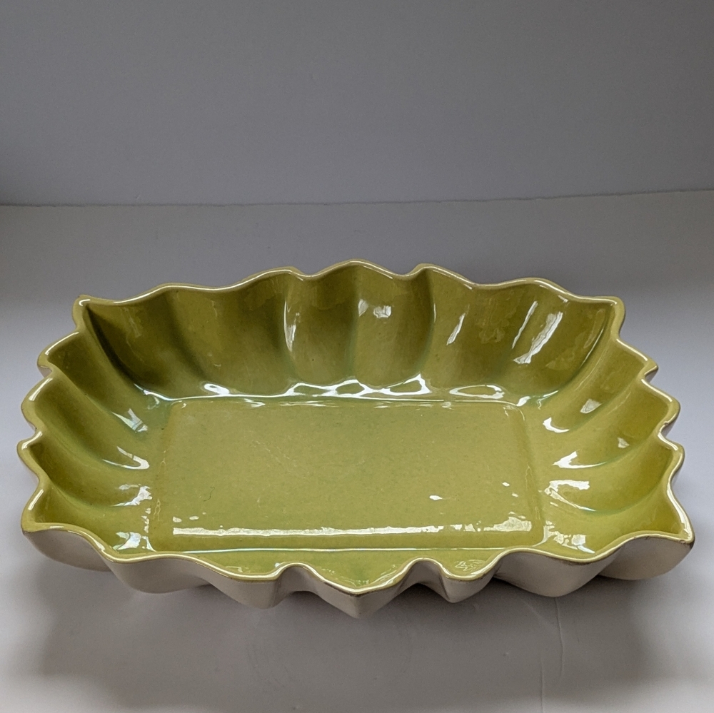 Los Angeles Potteries Vintage Green Ruffled Ceramic Dish Large Low Planter 600 - Picture 2 of 16